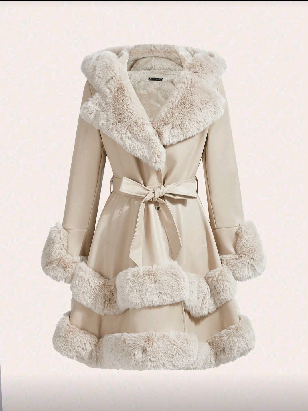 Kadın Kışlık Kürk Detaylı Şık Kaban – Bej Renk Kapüşonlu Model