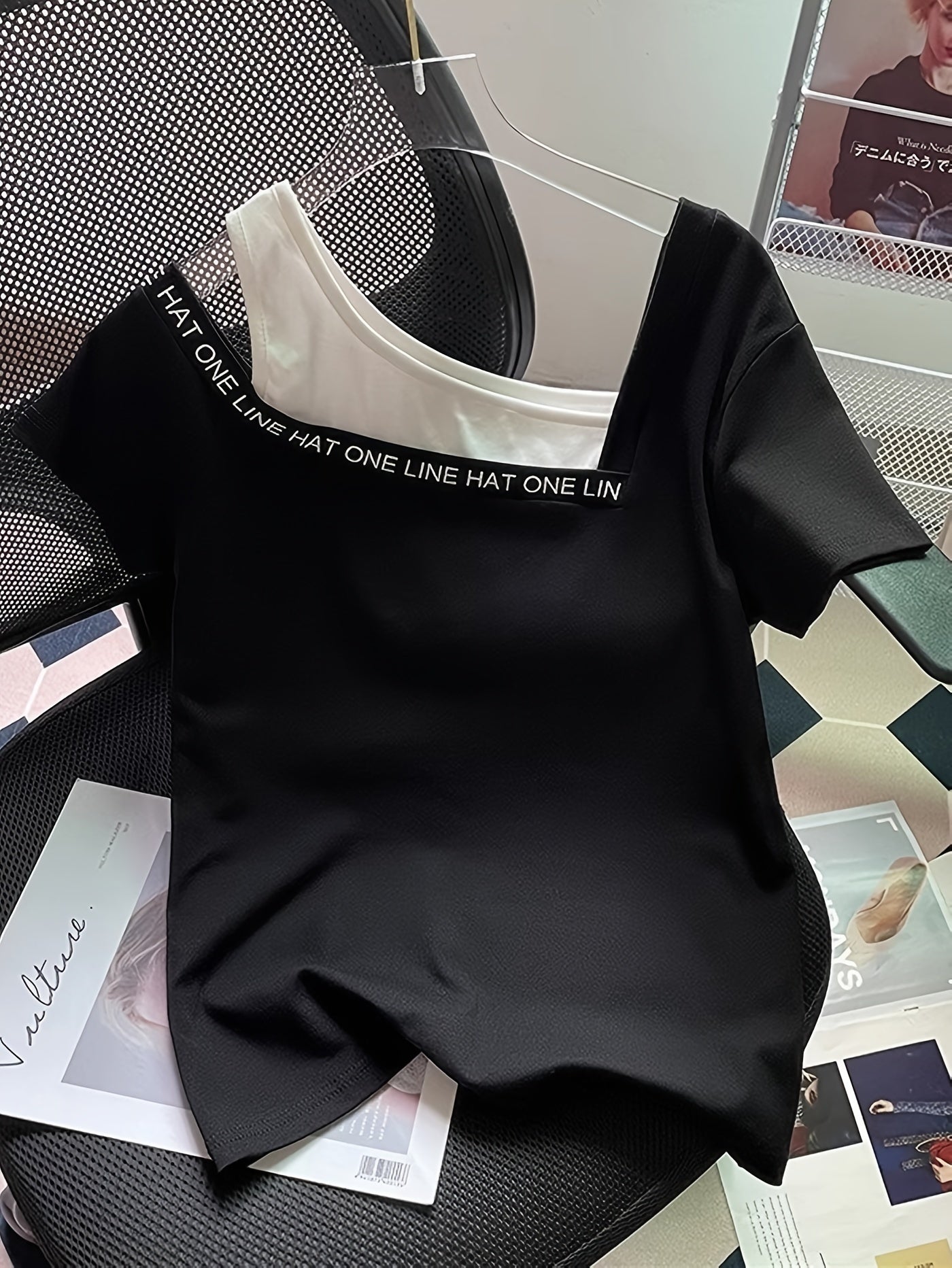 Yaz Kadın Omuz Dekolteli Puantiyeli Slim Fit Tişört